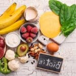 Biotina: Un Análisis de sus Beneficios y Fuentes Alimenticias