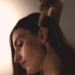 El impacto del alopecia inducida por terapias farmacológicas en los pacientes y sus estrategias para manejar este efecto secundario