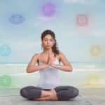 El impacto del yoga, el reiki y el masaje energético en la alineación de los chakras